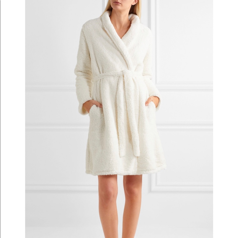 Eberjay Sherpa Robe NWT